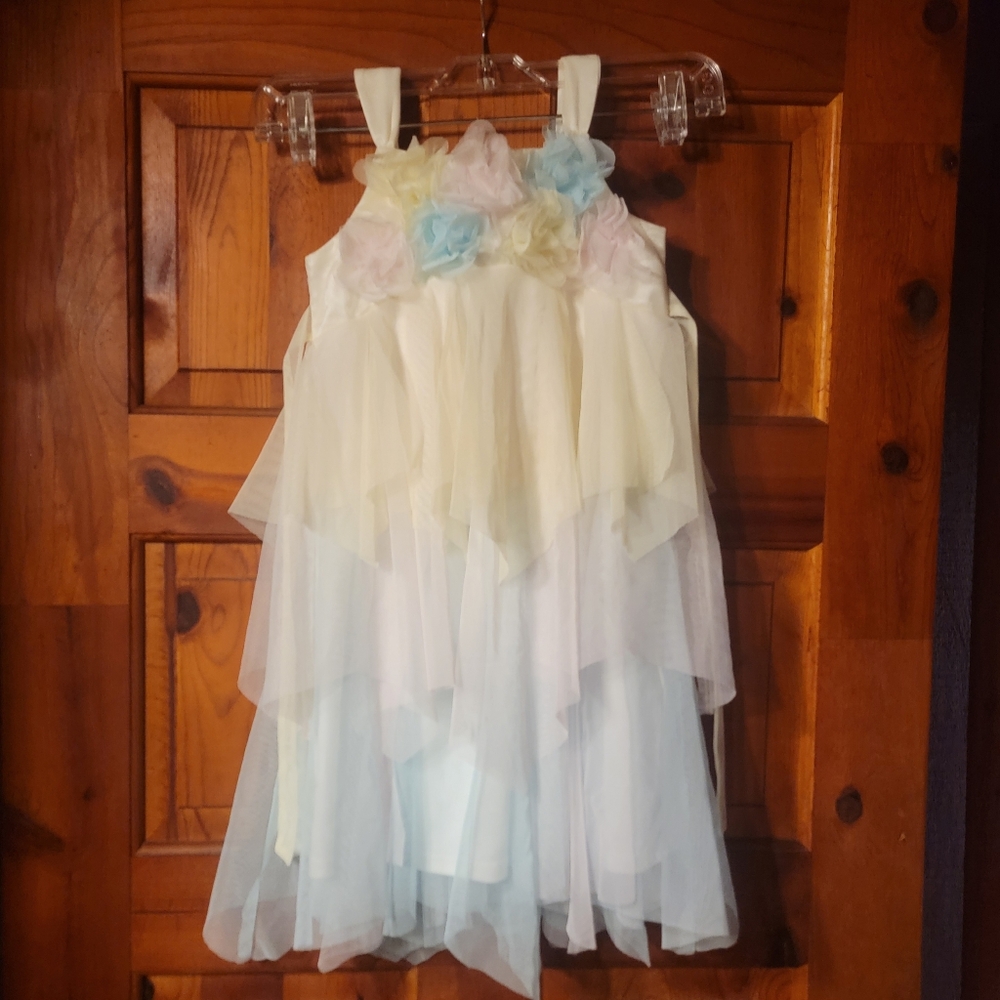 Biscotti Sz5 Young Girl's dress. Beautiful pastel layered dress.